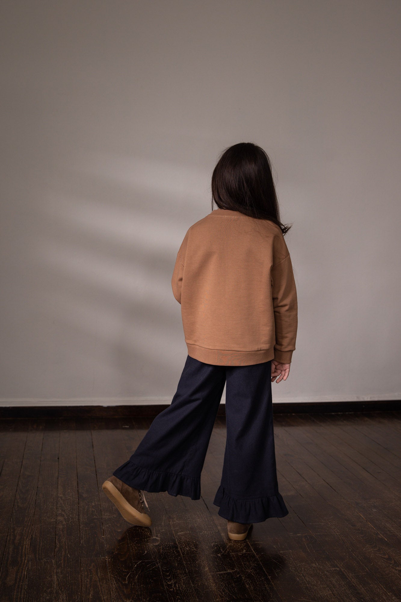 La Petite Fille Sweatshirt - Cinnamon